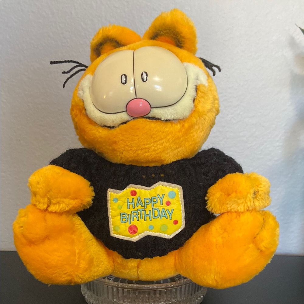Vintage Garfield Happy Birthday Plush Toy - Orange and Black